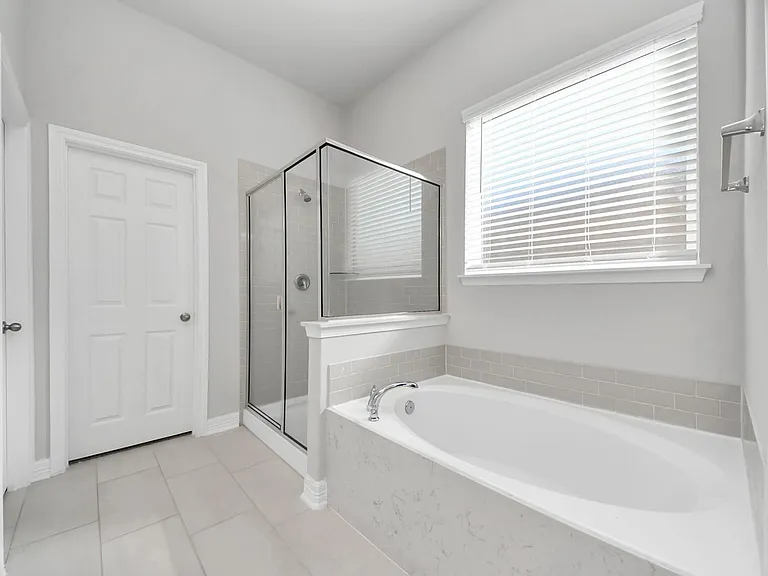 2968 Golden Dust Dr — Photo 23