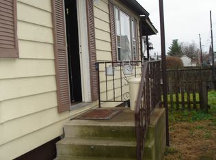 915 Wood St, Scranton, PA 18508