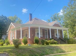 1201 6th Ave, West Point, GA 31833