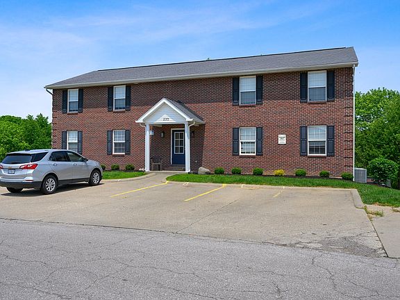 2nd image of 230 Barley Cir #1
