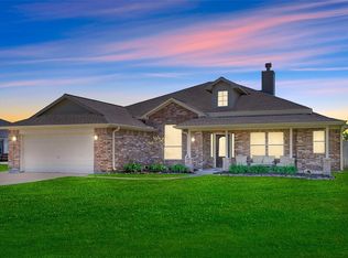 2014 Caroline Ave, Cove, TX 77523