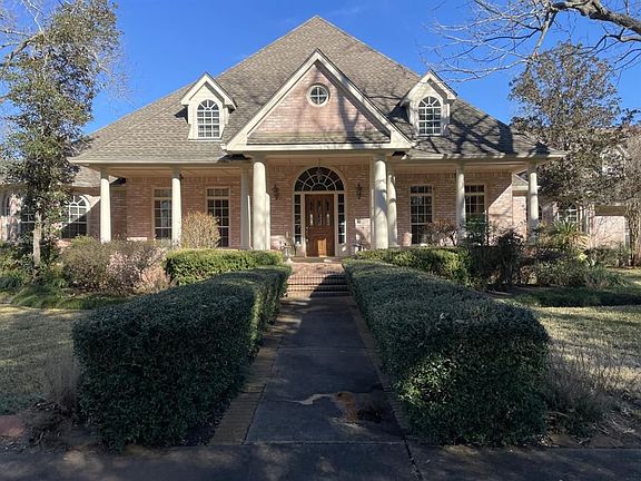 3rd image of 3665 Maranatha Dr