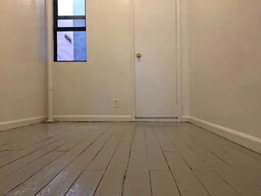 Rented by City Heights Realty | media 11