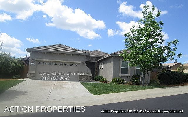 1st image of 300 Orkney Ct