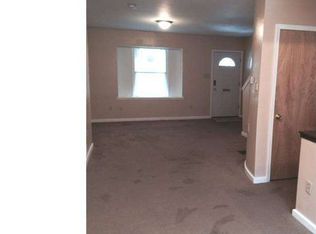 2548 S 61st St, Philadelphia, PA 19142