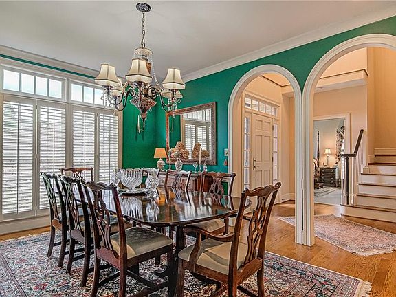 5th image of 5300 Sequoia Ct