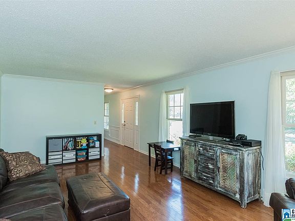 5th image of 586 Turtle Creek Dr