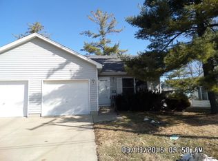 613 Willow St, Maple Park, IL 60151