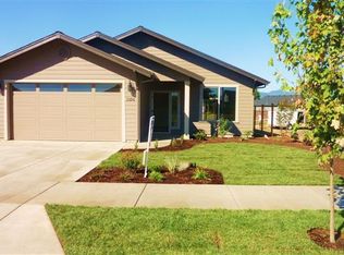 2413 Bridgewater Way, Medford, OR 97501