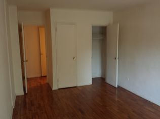 10212 92nd Ave, Richmond Hill, NY 11418