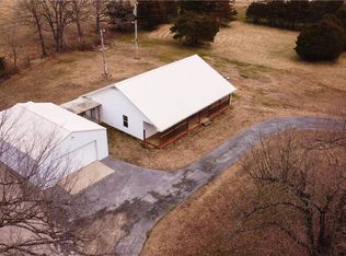 3138 E Scott Hollow Rd, Springdale, AR 72764