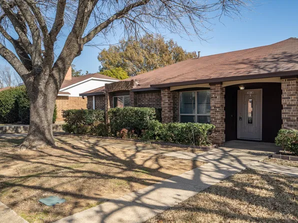 3018 Hilltop Dr, Euless, TX 76039