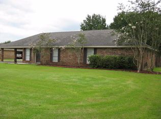 513 Astor Place Dr, New Iberia, LA 70563