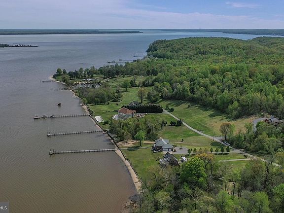 4th image of 5718 Cove Harbour Dr