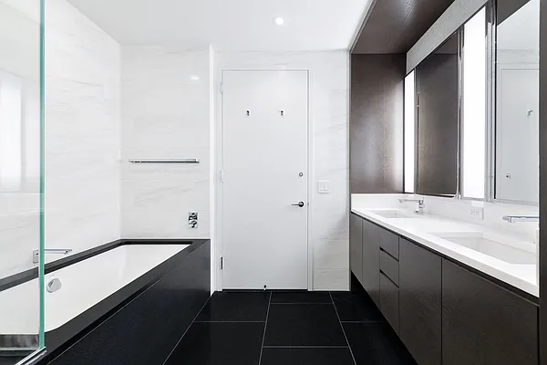 Rented by Compass | media 19