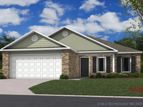 8318 E Queens St, Broken Arrow, OK 74014