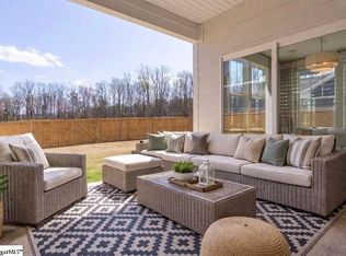 214 Moorish Cir, Simpsonville, SC 29681