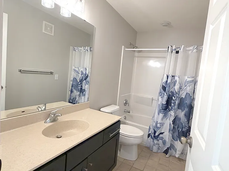 8108 Norwood Ln N — Photo 38