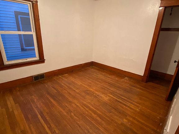 2nd image of 134 Freund St