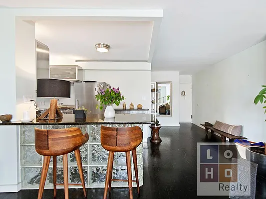 Sold by LoHo Realty | media 12