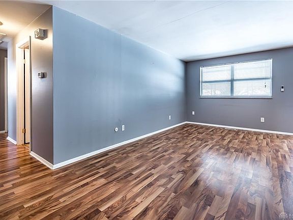 3rd image of 7769 Sebring Dr