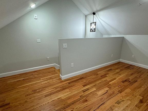 4th image of 226 River St Floor 2