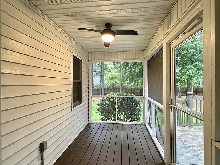 200 Horseshoe Dr — Photo 24