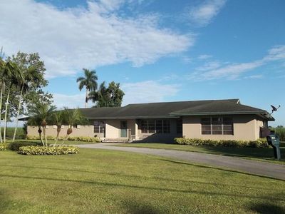 1798 E Main St, Pahokee, FL, 33476