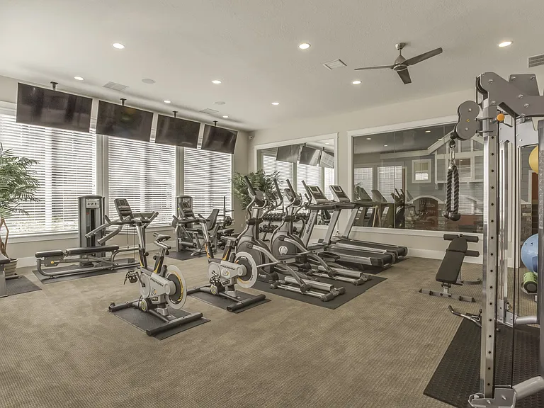 24/7 Fitness Center / Gym