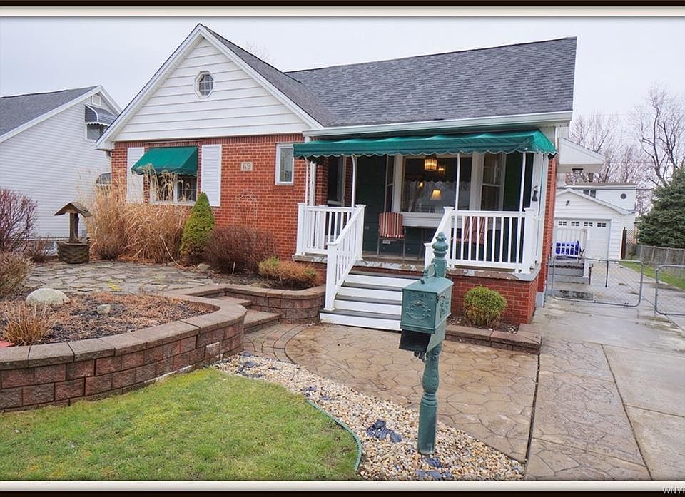 1st image of 69 Florence Ave