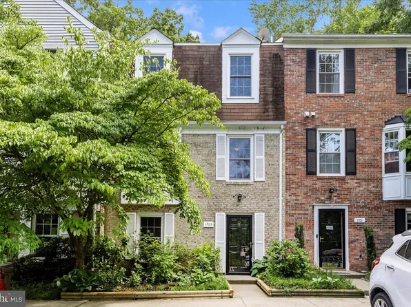 1703 Logmill Ln, Gaithersburg, MD 20879
