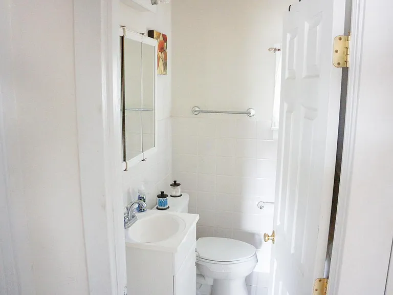 4015 Center Ave — Photo 6