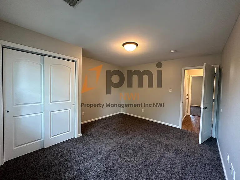 5831 Creekview Ct W #4 — Photo 6