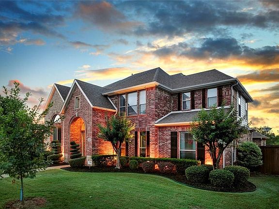 3rd image of 4662 Mira Vista Dr