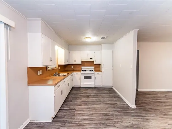 1111 Mockingbird Ln, Oakdale, LA 71463