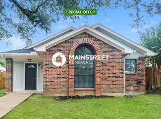 7212 Blackthorn Dr, Fort Worth, TX 76137