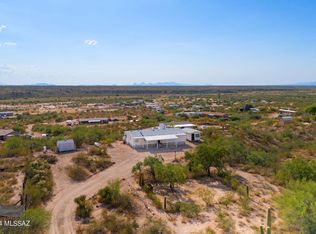 9520 S Spider Rock Rd, Vail, AZ 85641