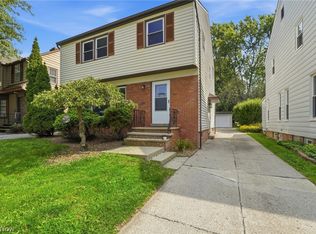 4306 Groveland Rd, University Heights, OH 44118