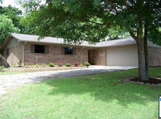 102 Round Hill Way, Runaway Bay, TX 76426