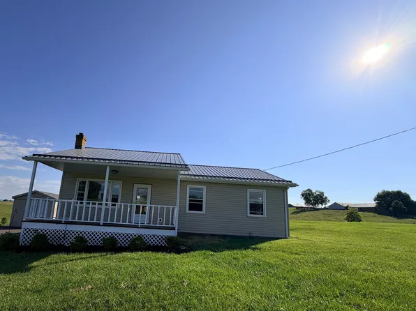850 Houfnaggle Rd, Lewisburg, WV 24901