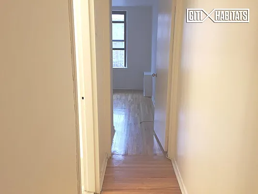 Rented by Citi Habitats | media 9