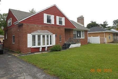 4th image of 1315 Brookwood St