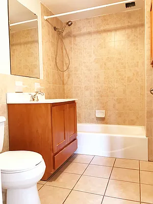 Rented by NY Space Finders Inc. | media 40