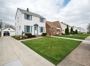13023 Grannis Rd, Garfield Heights, OH 44125