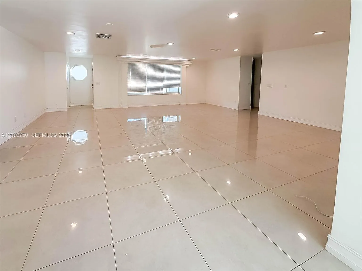 Winfield Park Unit 2 — Photo 2