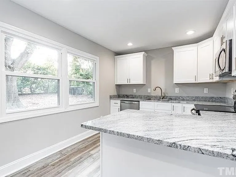 3113 Idlewood Village Dr — Photo 10