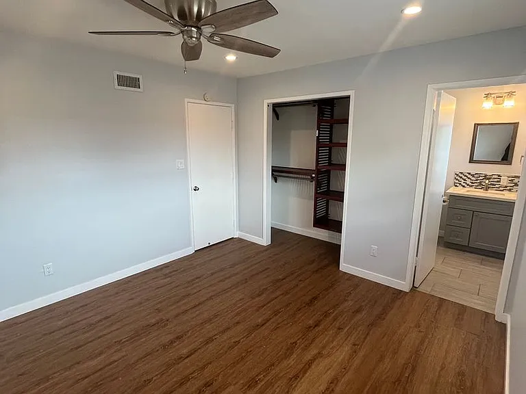 3534 Mount Abbey Ave — Photo 12