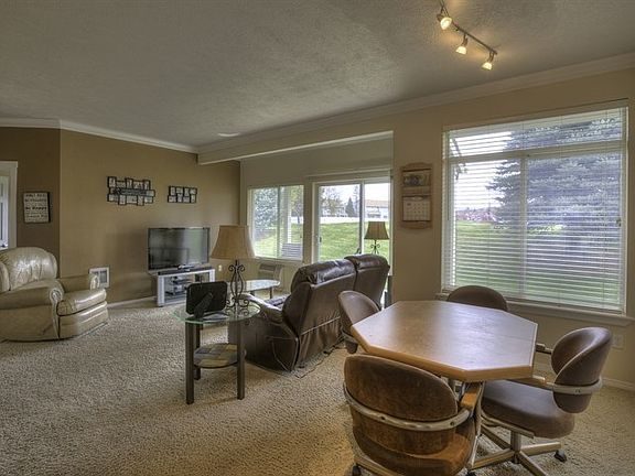 5th image of 22855 E Country Vista Dr Unit 462