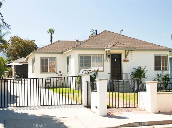 942 W 8th St, Corona, CA 92882