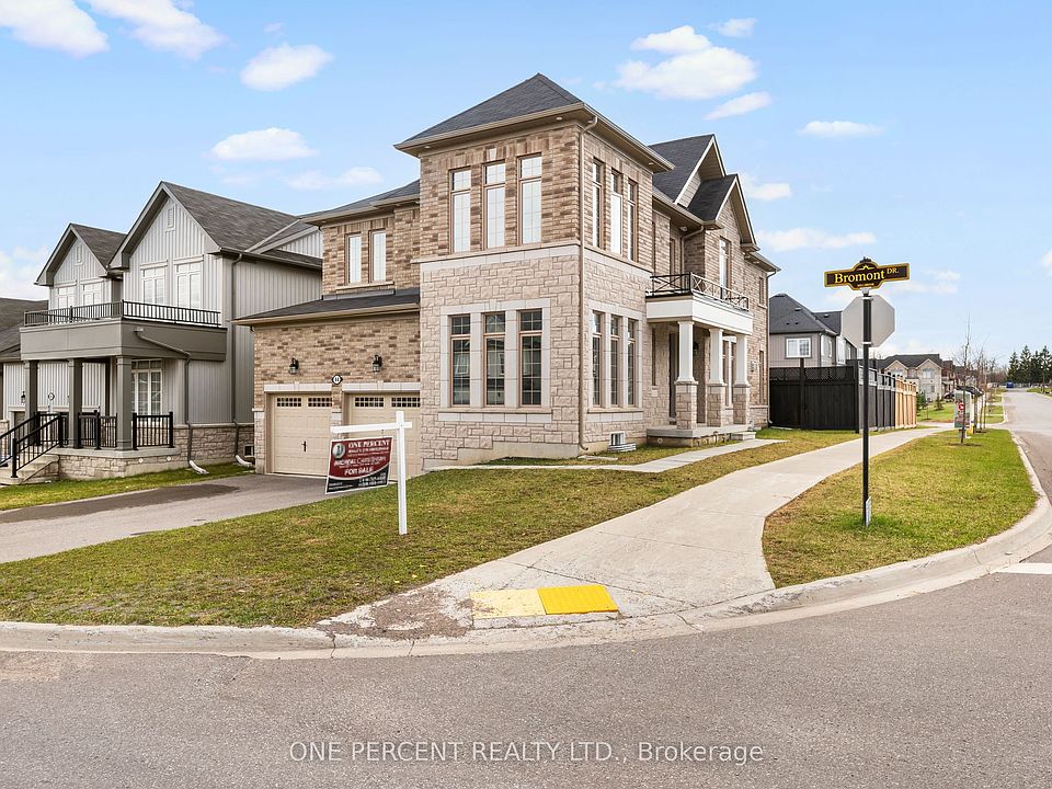 1st image of 44 Bromont Dr